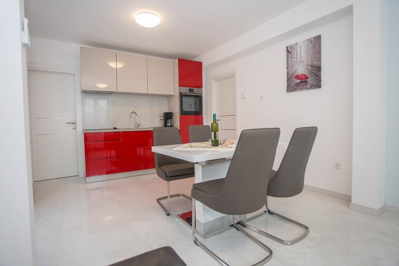 Apartment Aldo II Porec Exterior photo