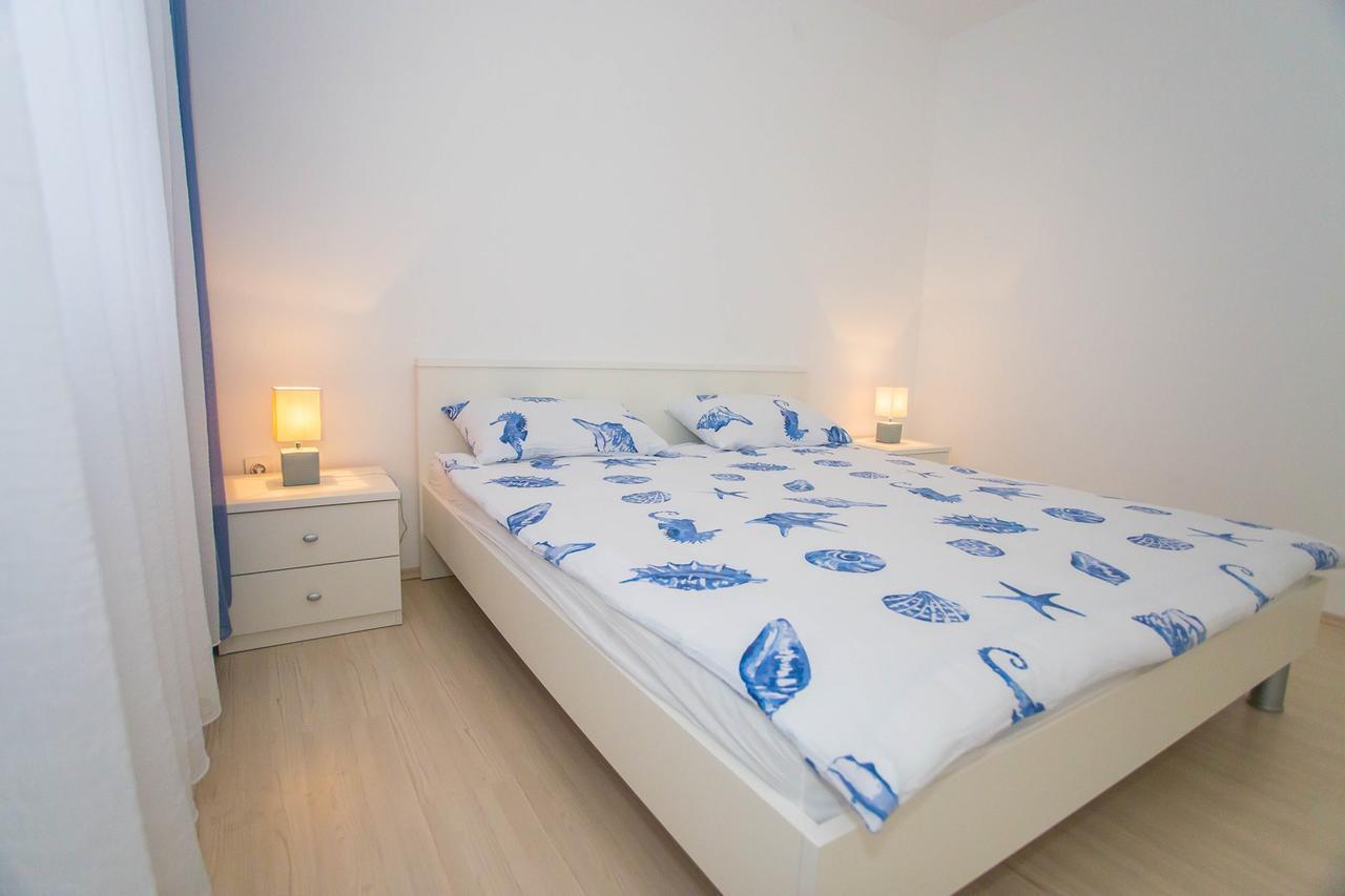 Apartment Aldo II Porec Exterior photo